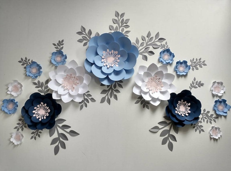 Papierblumen-Set Marineblau Taubenblau Weiß Hellrosa 18-22cm Wanddeko
