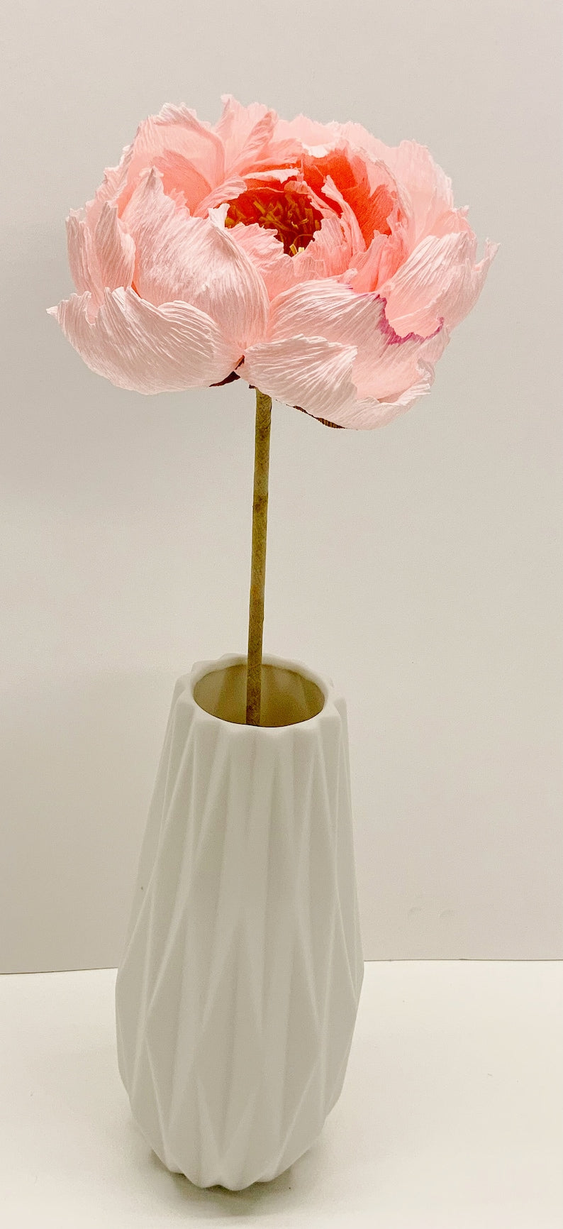 Krepppapier Pfingstrose Kunstblume, handgefertigt, 12 Zoll Stiel, 5,5 Zoll Blüte