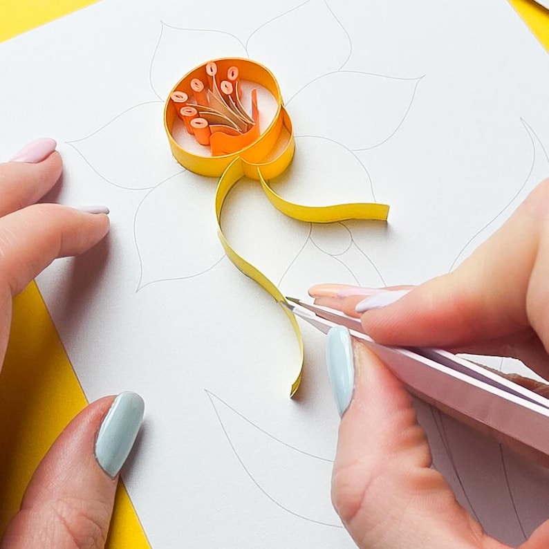 Narzisse Quilling Kit für Anfänger, Blumen DIY Bastelset, Papierkunst Handarbeitspaket