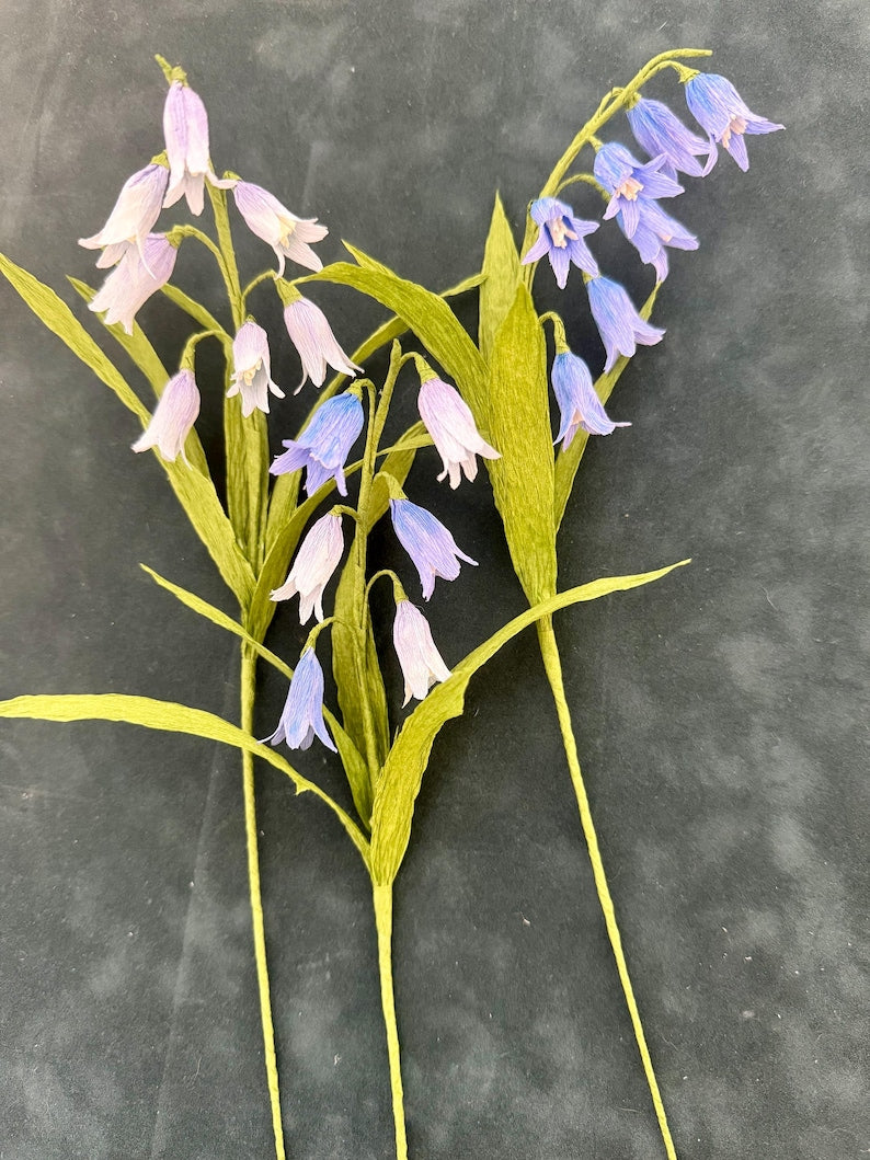 Glockenblume aus Krepppapier, handgefertigt, 7 Blüten, 4 Blätter, flexible Stiele, einzelner Stiel oder Bündel