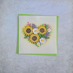 Quilling Herz Karte Sonnenblumen - 3D Blumenkarte für Muttertag, Geburtstag, Papierkunst